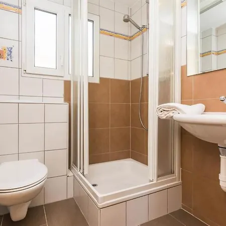 Riti Ii Appartement-fewo 9-bettwohnung By Interhome *
